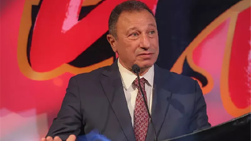 أنباء عن تعرض الخطيب لوعكة صحية في انتخابات الأهلي