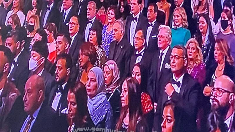 بالسلام الجمهوري.. بدء حفل افتتاح الدورة الـ43 لمهرجان القاهرة السينمائى.. صور