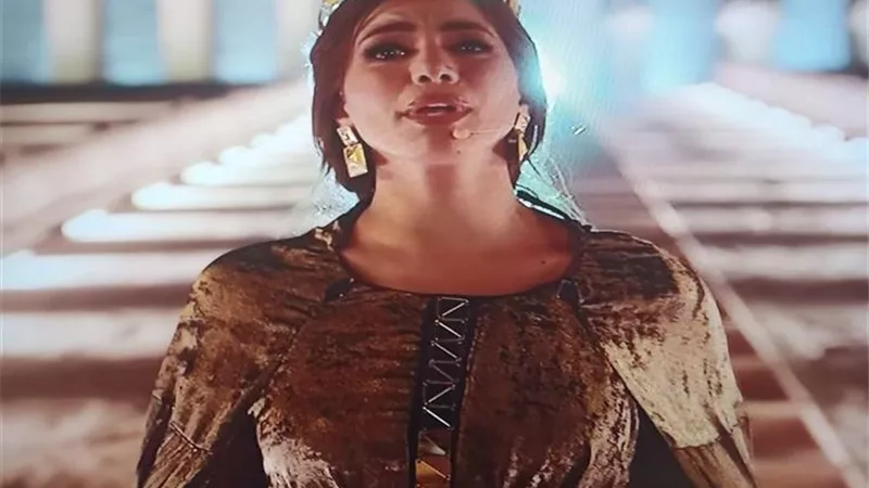 هايدي موسي بعد تألقها بترنيمة حتشبسوت فى حفل الكباش: فخورة بكوني مصرية