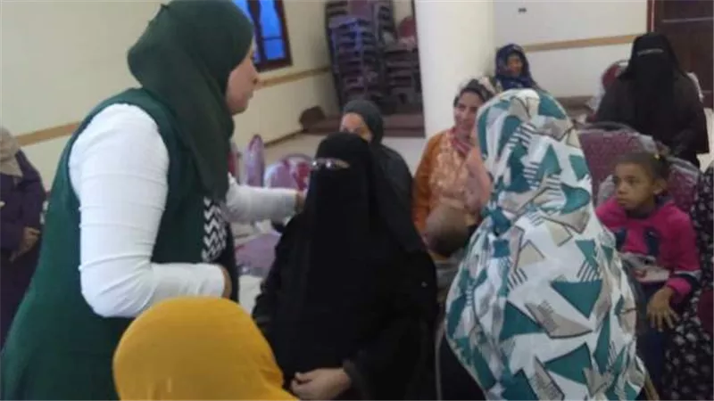تضامن الإسماعيلية تناقش العنف ضد المرأة في الضبعية..صور
