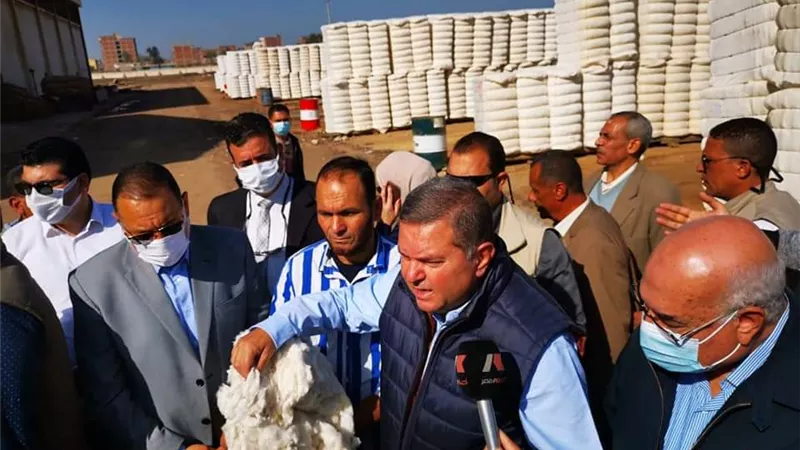 بـ150 مليون جنيه.. وزير قطاع الأعمال يتابع التشغيل التجريبي لمحلج الزقازيق المطور