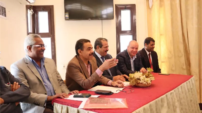 اجتماع تنسيقي بين مستقبل وطن و التربية والتعليم بالبحر الاحمر