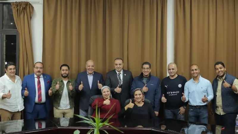 اللجنة الأولمبية تسلم نادى الشمس للمجلس الجديد