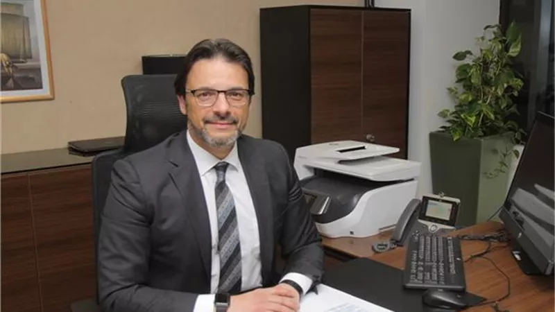 أيمن جمجوم يعلن شروط افتتاح فروع مطورة للبنك الأهلى المصري بالعقارات المميزة فى مصر.. فيديو