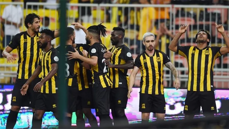 الدورى السعودى .. اتحاد جدة يهزم الطائي بهدف رومارينهو