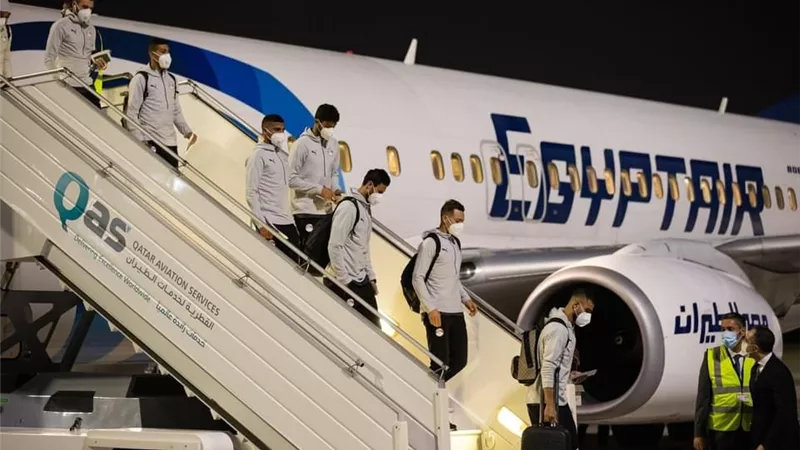 وصول بعثة منتخب مصر للدوحه للمشاركة فى كأس العرب..صور