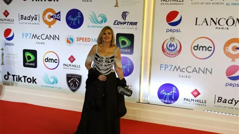 يسرا تتألق في مهرجان القاهرة وتؤكد فخرها بالإفتتاح العالمي لطريق الكباش