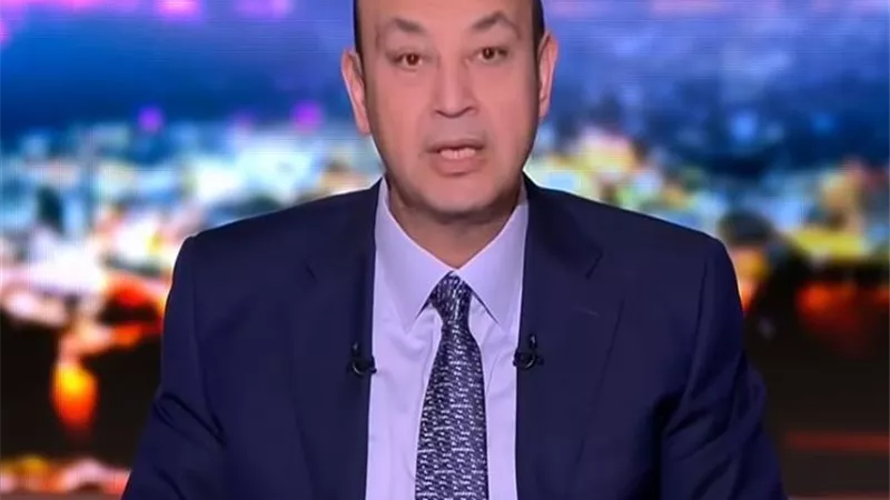 عمرو أديب عن متحور كورونا: «الناس فوق بعضها في لندن.. واحنا كمصريين في كوكب تاني وده من ستر ربنا»