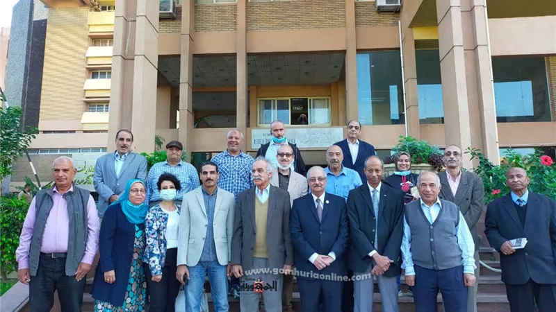 الإشعاع الشمسي على مصر يوميا يعادل إنتاج ٤مليار برميل بترول