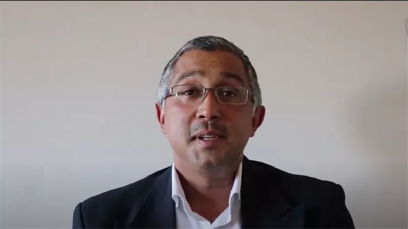 «صحة جنوب إفريقيا»: على اتصال مع 
