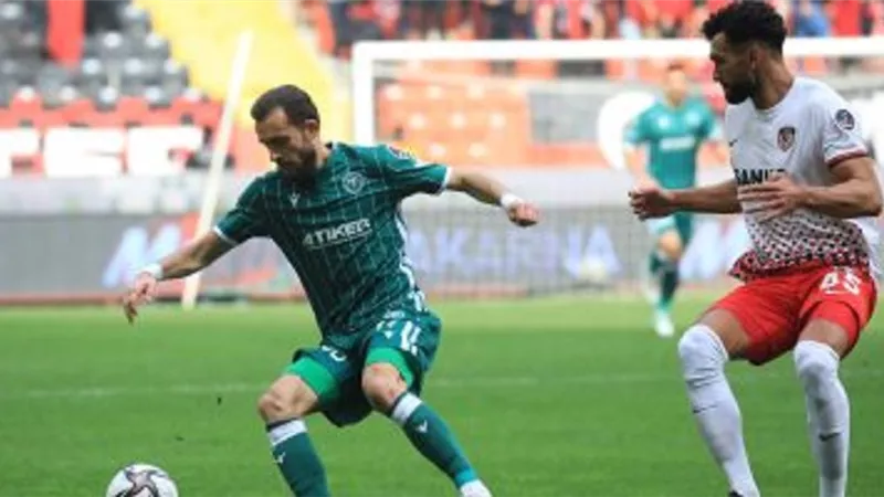 كوكا يشارك فى هزيمة قونيا سبور بثلاثية أمام جازينتاب بالدورى التركى
