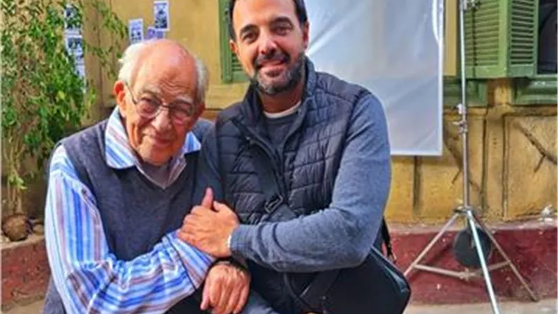 عمرو محمود ياسين يفجر مفاجأة غن رشوان توفيق