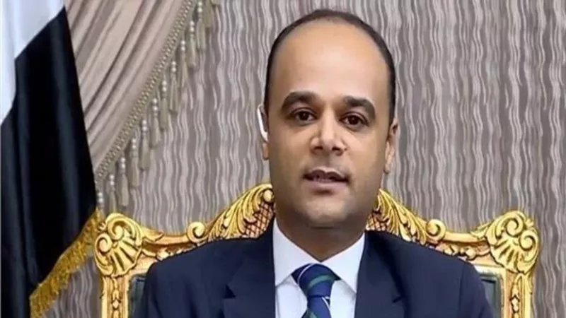 نادر سعد: بدء تخصيص الوحدات السكنية للموظفين المنتقلين للعاصمة الإدارية الجديدة