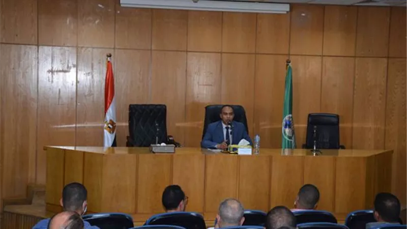 محافظ المنيا يكلف نائبه بمتابعة حصر أصول وأملاك الدولة وميكنة جميع البيانات