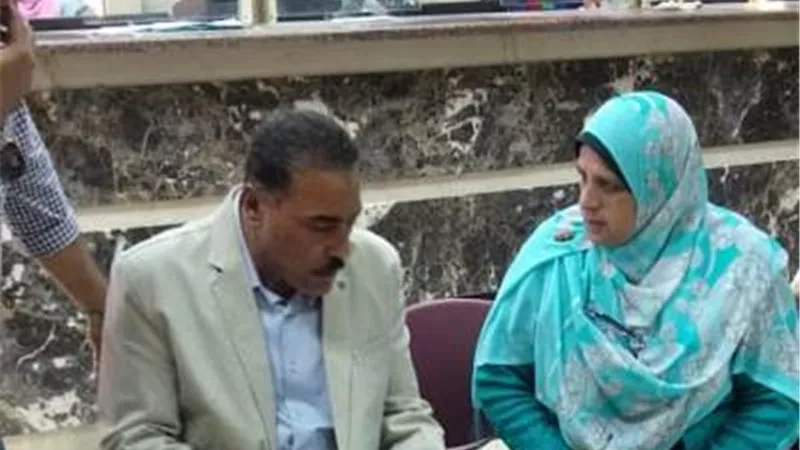 محافظ مطروح يتفقد المركز التكنولوجى لخدمة المواطنين