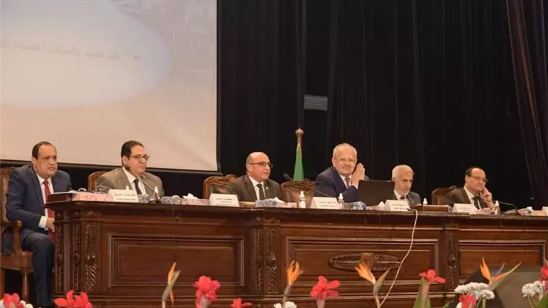 الخشت: إنشاء كلية علوم وتكنولوجيا الفضاء للتحول إلي جامعة من الجيل الرابع