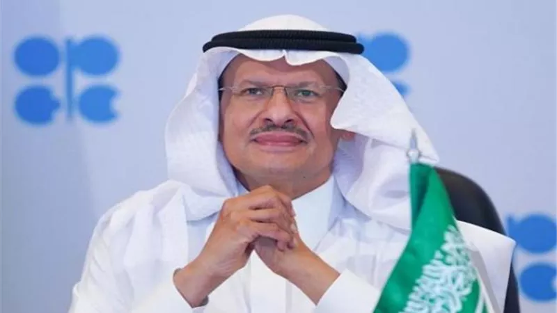 بعد تراجع أسعار النفط.. وزير الطاقة السعودي: لا أشعر بالقلق من 