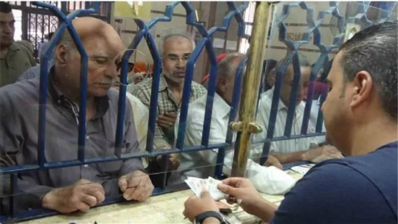 موعد صرف المعاش في قانون التأمينات الاجتماعية الجديد