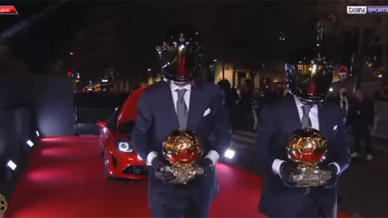 بث مباشر.. انطلاق حفل جوائز الكرة الذهبية لأفضل لاعب بالعالم 2021