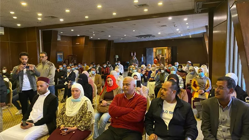 ندوة لشباب الخريجين بالحمام لعرض المنح التدريبية المقدمة من وزارة الاتصالات وتكنولوجيا المعلومات