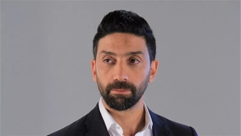 بعد تعرضه لازمة قلبية.. تعرف على تطورات الحالة الصحية لاسلام الشاطر