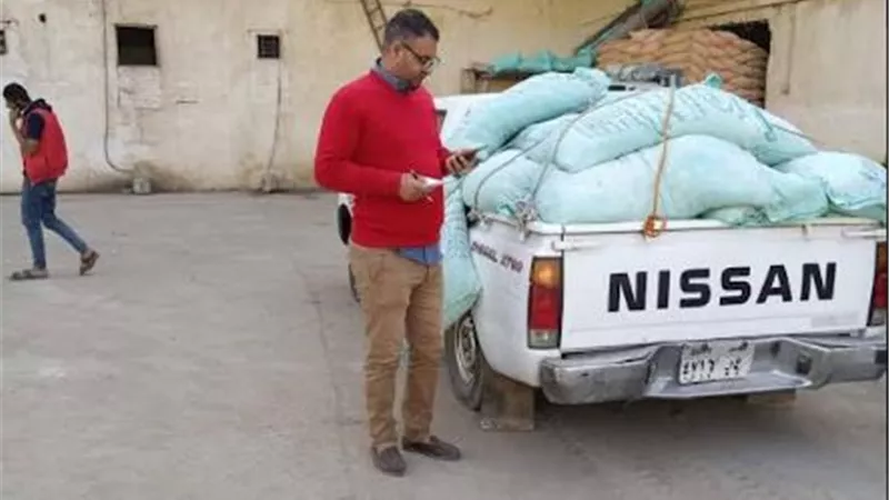 الجيزة تضبط 24 طن دقيق بلدى مدعم وسكر تموينى قبل بيعها بالسوق السوداء