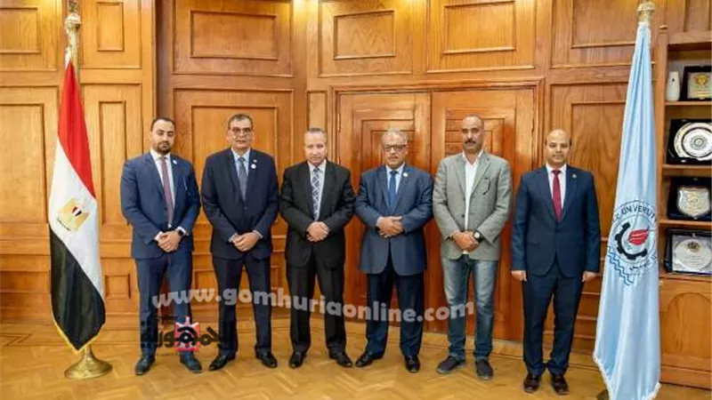 رئيس جامعة السويس : المشروع الوطني للقراءة يعد ضمن رؤية مصر ٢٠٣٠