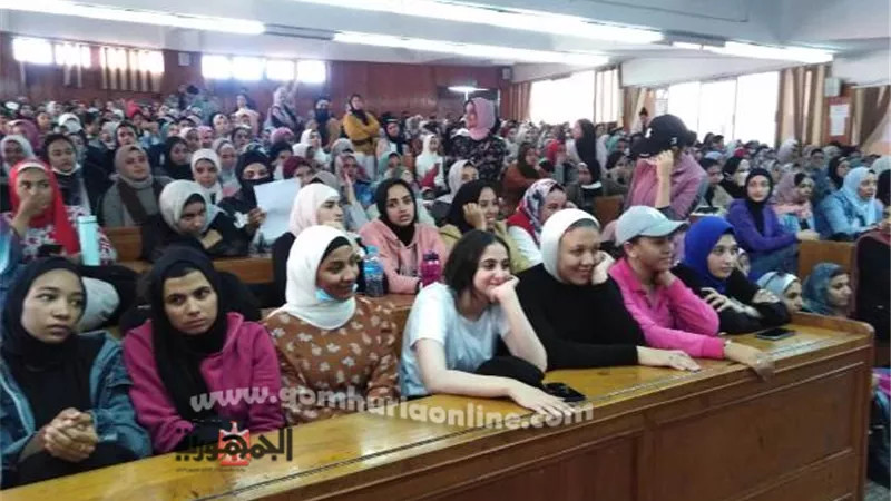ندوة بكلية التربية الرياضية بنات بجامعة الزقازيق حول إجراءات المشاركة بمشروع محو الأمية