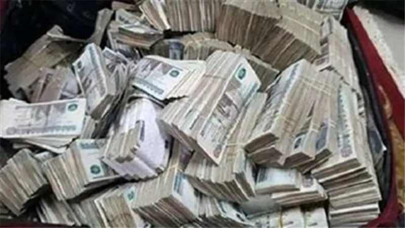بحجم تعاملات 1.5 مليون جنيه ..ضبط شخص بالمنيا لاتجاره غير المشروع في النقد الأجنبي