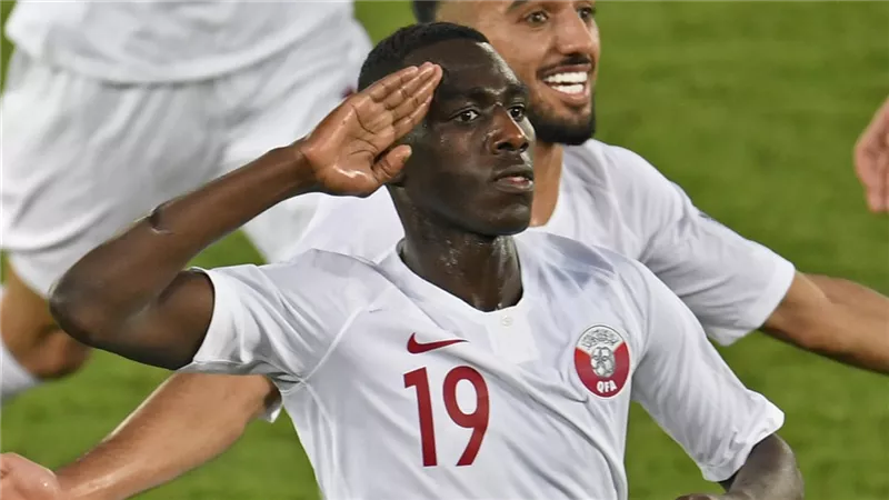 كأس العرب.. المعز على يقود هجوم المنتخب القطرى أمام البحرين