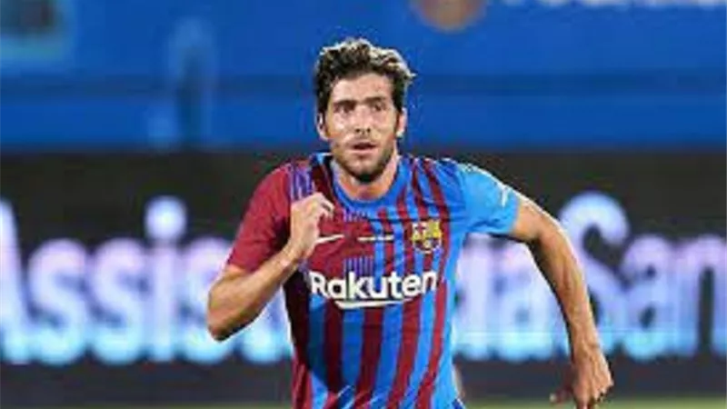 برشلونة يفتقد خدمات سيرجى روبرتو 4 أشهر