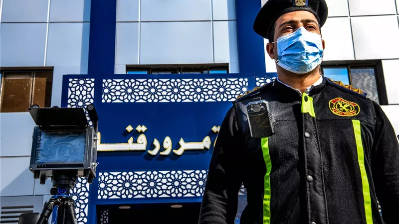 تطبيق منظومة رادارات حديثة على الطرق السريعة بقنا