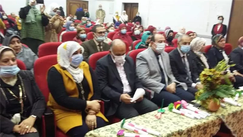 تعليم بني سويف يحتفل بأعياد الطفولة