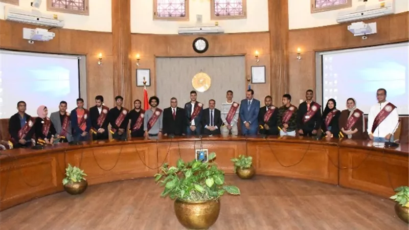 أحمد زكى: الإتحادات الطلابية طريق شرعي لمعرفة الحقوق والتواصل مع إدارة الجامعة