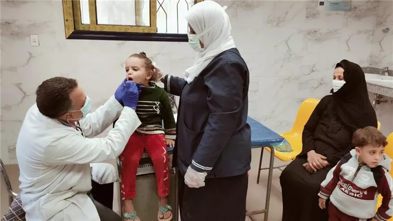 صحة المنيا : فحص وعلاج 1599 مواطنا فى قافلة طبية بالشيخ عبادة ملوى