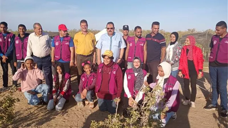 معسكر بيئى تثقيفى بمحمية المنجروف فى سفاجا.. بالصور