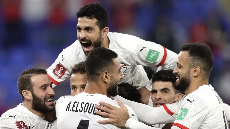 بعد تألقهما مع المنتخب .. الغندور يهاجم الزمالك بسبب رحيل هذا الثنائى