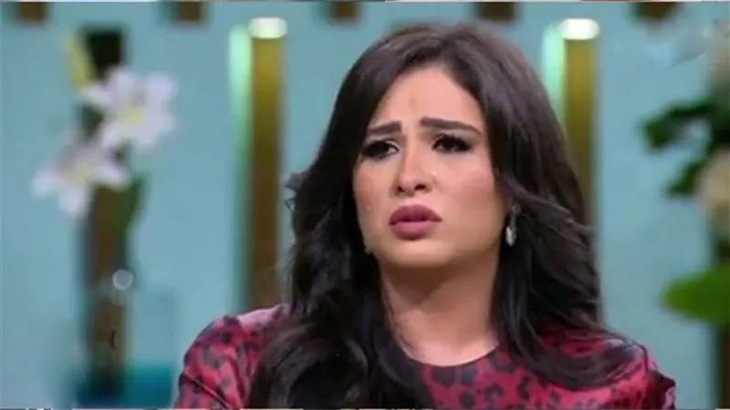 ياسمين عبد العزيز تفتح صندوق الأسرار وتكشف المستخبى مع منى الشاذلى .. قريباً