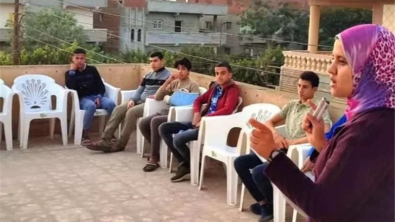 جلسة تفاعلية حول العنف القائم على النوع بمركز شباب الزاوية الحمراء بفاقوس