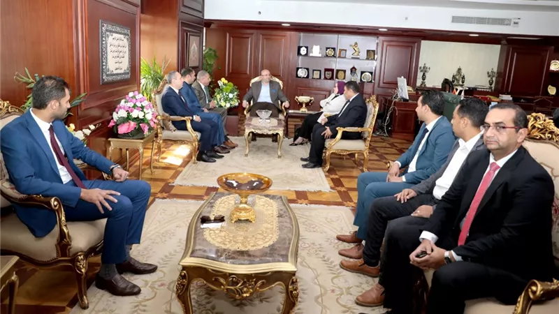 محافظ بنى سويف يستقبل أعضاء مجلس إدارة النادي الرياضى الجديد