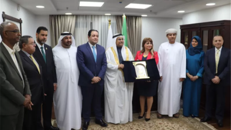 مهرجان المرأة العربية للإبداع يكرم المؤسسة الملكية للأعمال الإنسانية، ويكرم 