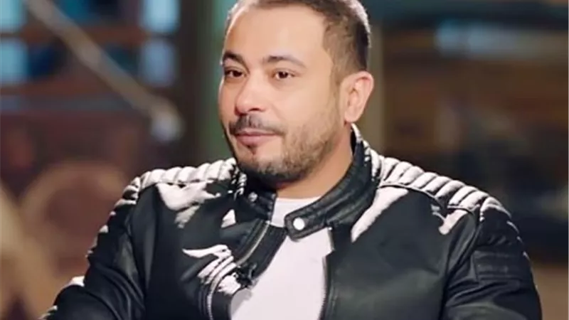 محمد نجاتى يكشف سر تشجيع الزمالك بدل الاهلى الفترة الاخيرة