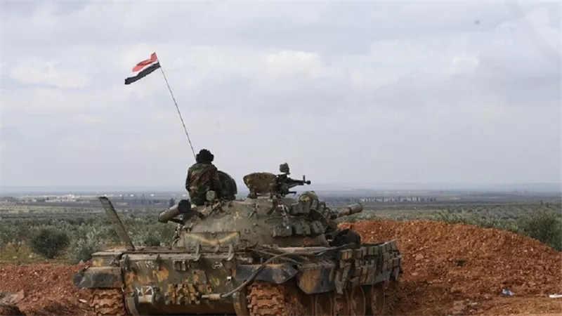 مقتل جندي سوري وإصابة اثنين آخرين في قصف مسلحون بإدلب وحلب