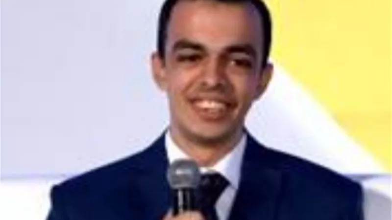 لاول مرة عبد الرحمن عرام مذيع من ذوي الهمم من حلم الى واقع