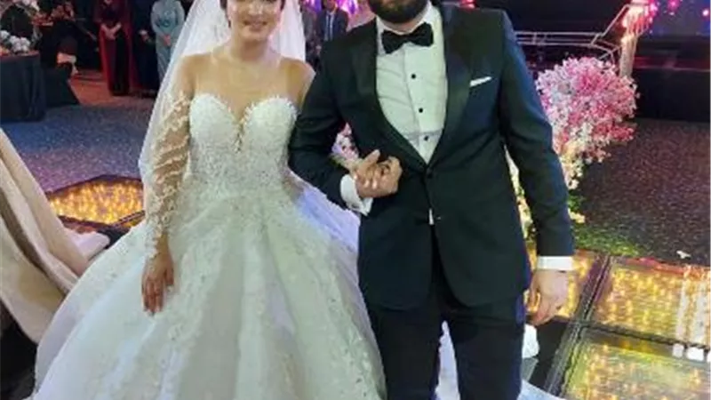 مبروك للعروسين