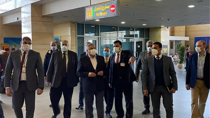 اللجنة العليا للتفتيش الأمني والبيئى تتفقد مطار برج العرب الدولى..صور