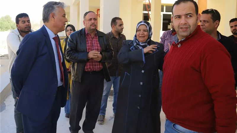 رئيس جامعة جنوب الوادى يستقبل مساعد وزير التعليم العالى للمشروعات القومية