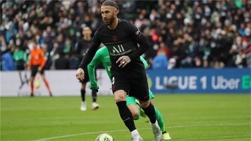 باريس سان جيرمان يعلن غياب راموس عن لقاء بروج بدوري ابطال اوروبا