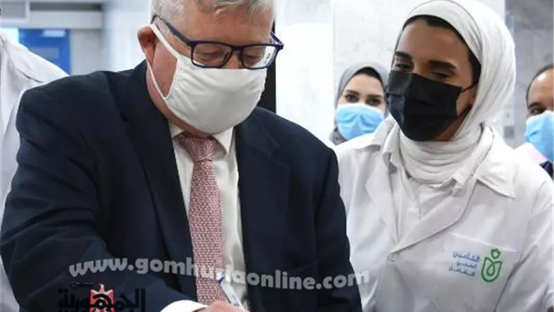 قنصل سفارة نيوزلندا: مطمئن علي الوضع الصحي والخدمة الطبية لمواطنينا في الأقصر