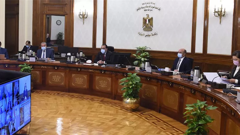 مدبولى يوجه بـ وضع خطة متكاملة لتسريع وتيرة تلقى اللقاحات